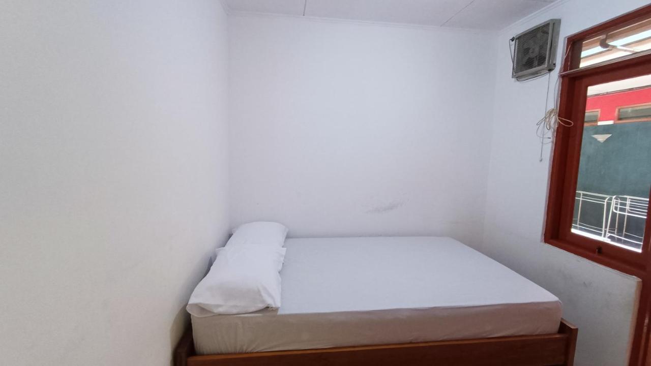 Oyo 91341 D'Phoenix Anggrek Syariah Residence Jakarta Eksteriør billede