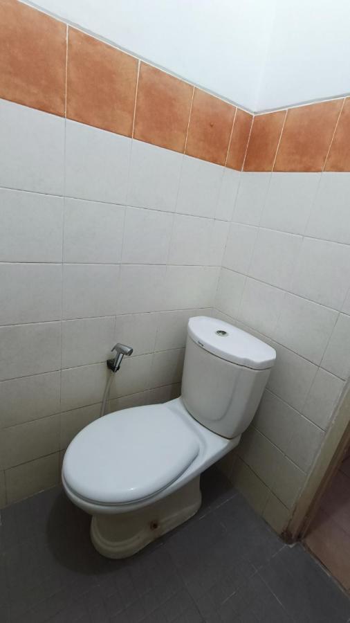 Oyo 91341 D'Phoenix Anggrek Syariah Residence Jakarta Eksteriør billede
